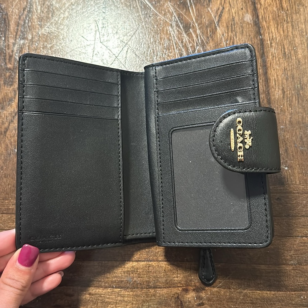 Coach Wallet - Picture 2 of 5